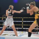 Milena Svonja i Sasza Sidorenko walczą w ringu